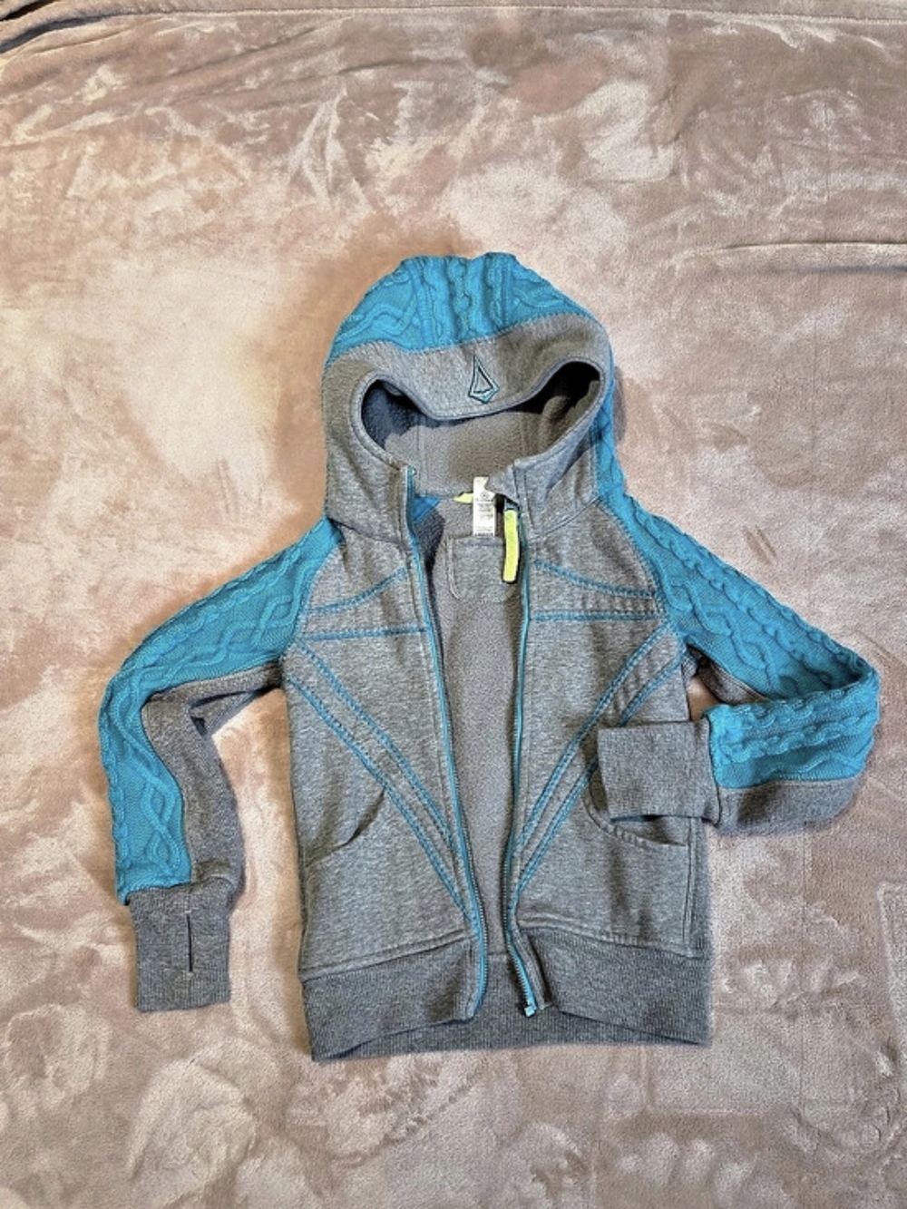 Size 6 Ivivva By Lululemon Girl's Thick Knit Remix Full-zip Hoodie. - Picture 2 of 6